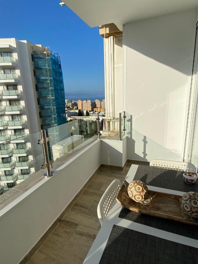 My Sun Time Apartment Torremolinos Bagian luar foto